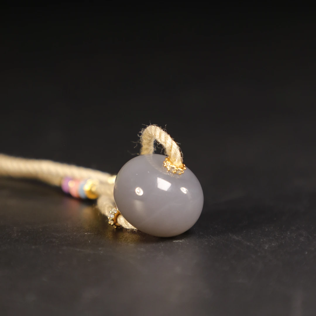 lot8804 和田玉烟紫单珠挂坠/云南典藏