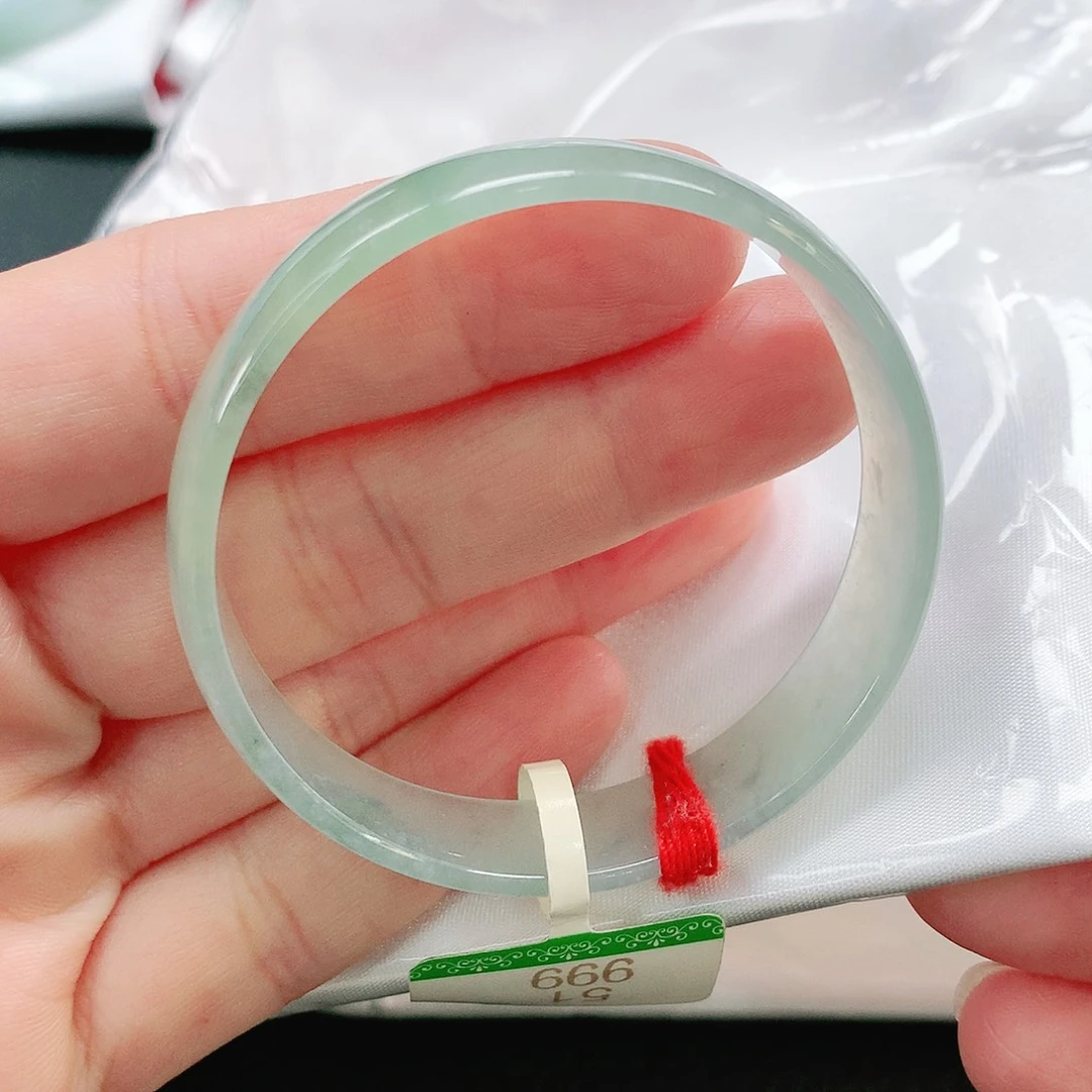 未镶嵌手镯翡翠51公主镯
