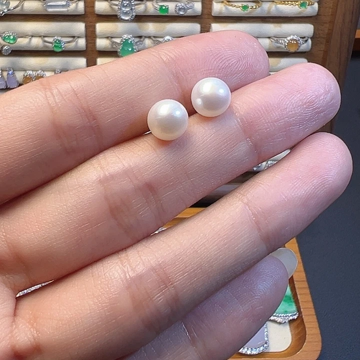 淡水珍珠银S925镶嵌耳饰