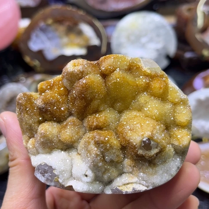 水晶未镶嵌珠宝半成品黄牙软