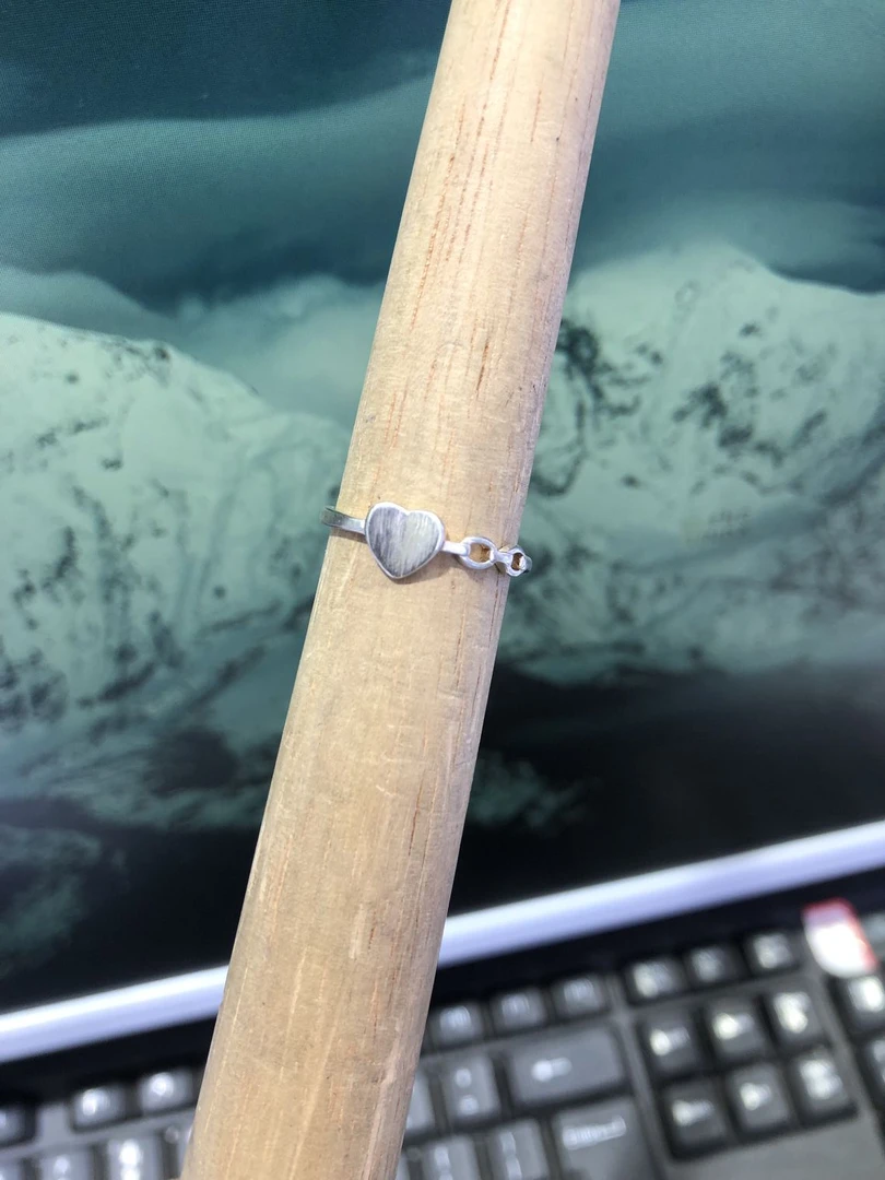 925银戒指 s925银简约镂空爱心戒指