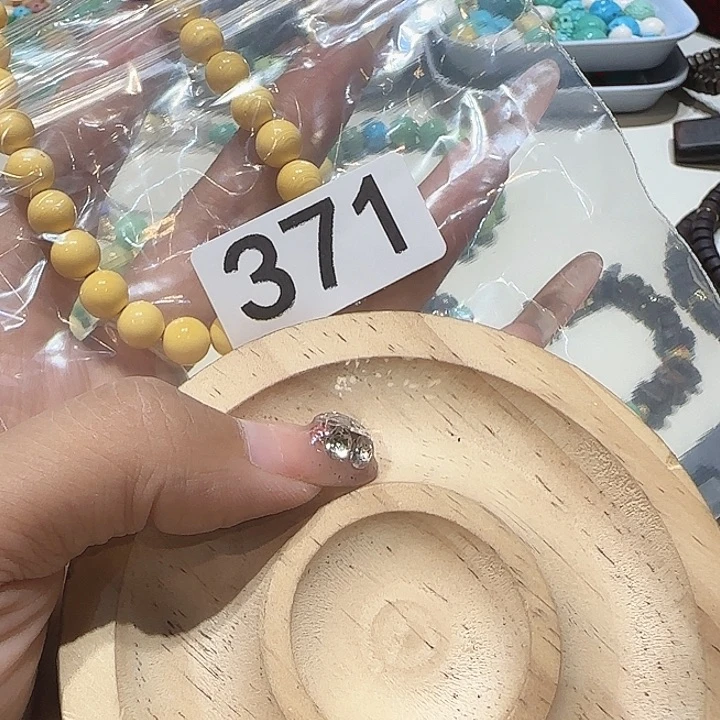 闲****香榧木木质摆件工艺品