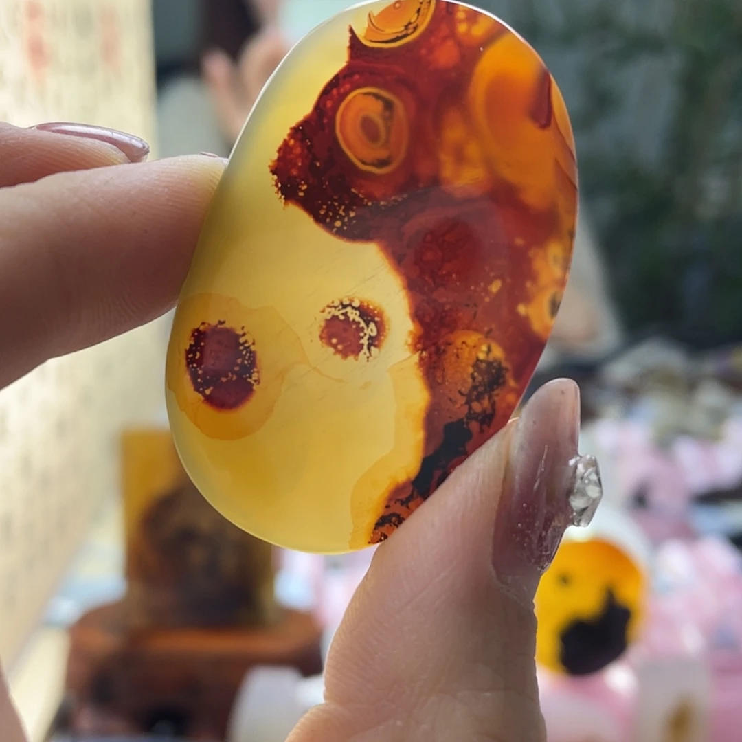 玛瑙/玉髓未镶嵌珠宝奇石