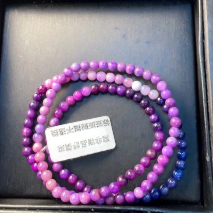 未镶嵌苏纪石（舒俱来）颈饰