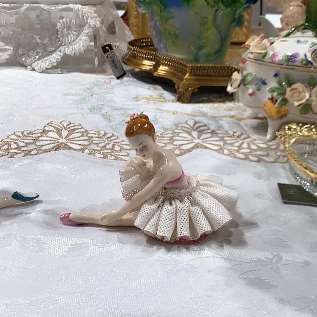 摆件福利芭蕾舞蕾丝娃娃压腿款