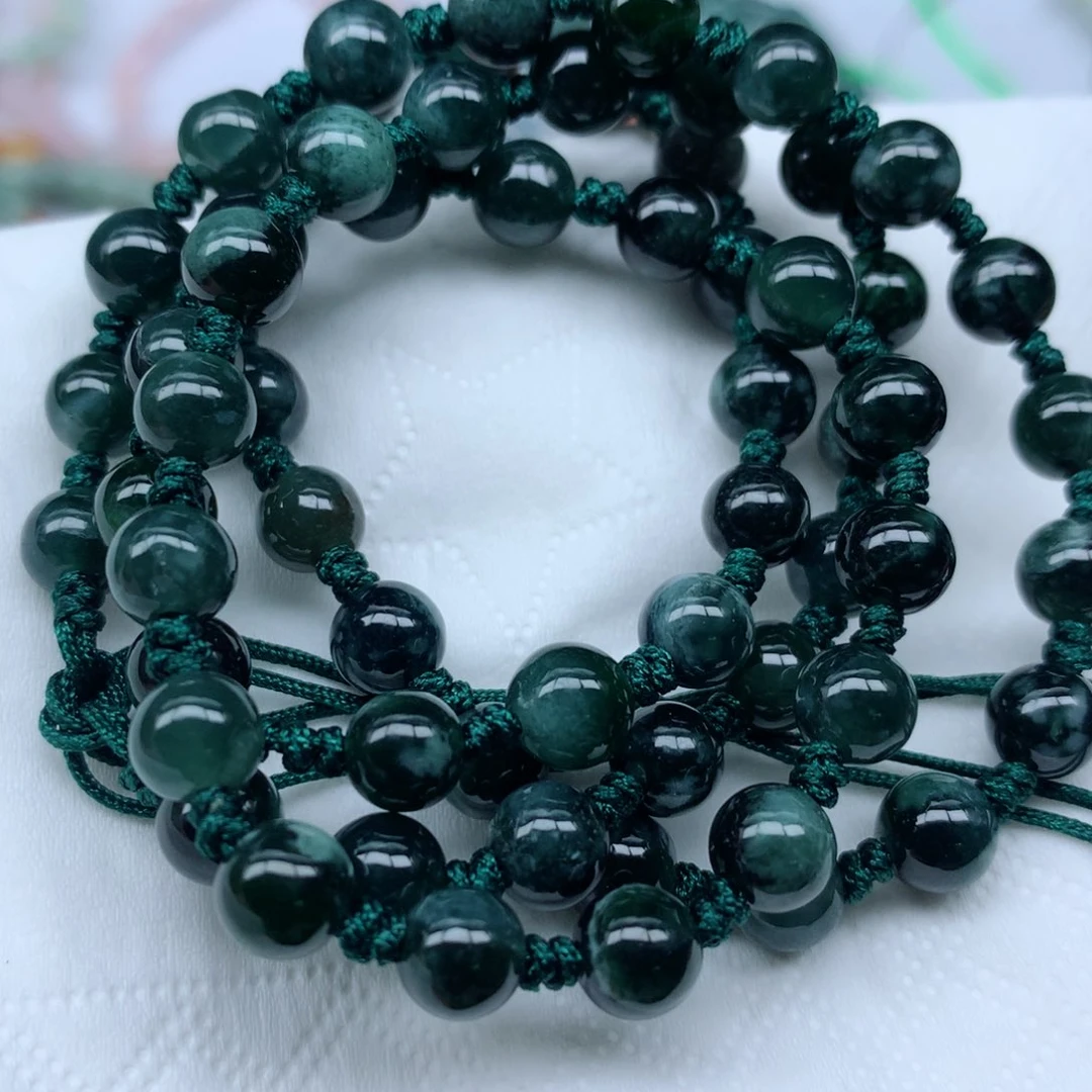 翡翠未镶嵌颈饰珠子