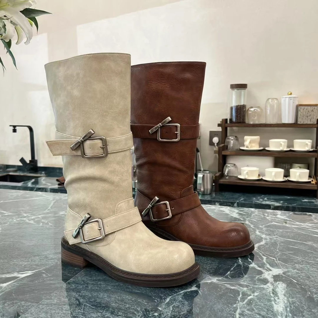 糖糖丨缪斯女神丨2026上新美式复古骑士靴圆头中筒工装;EQX55838