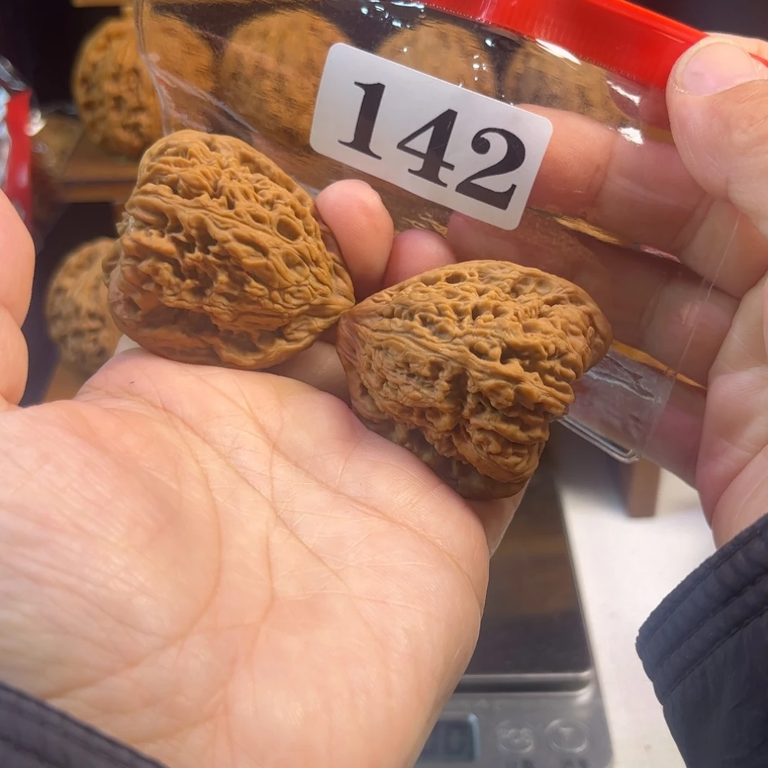 吊坠文玩核桃莫*天残41