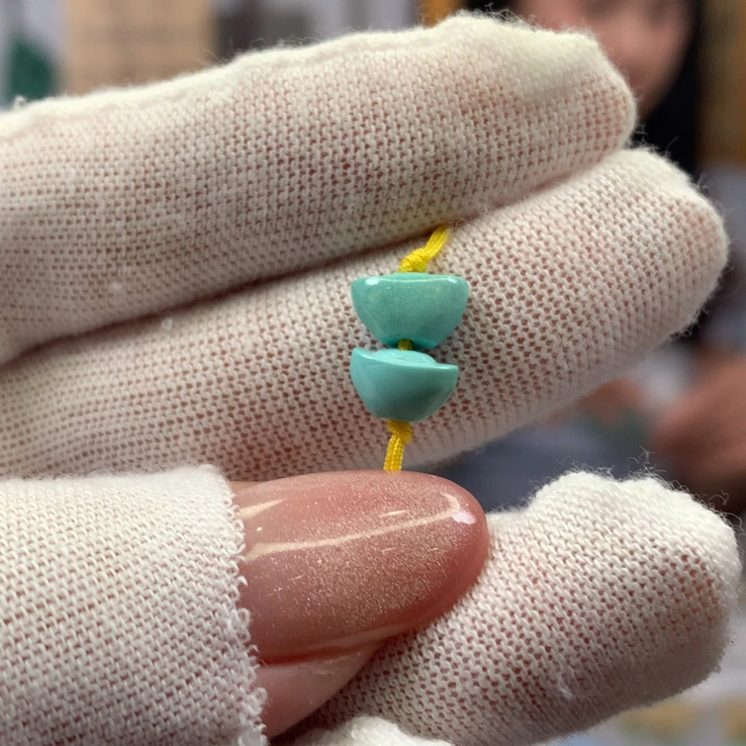 绿松石未镶嵌挂件