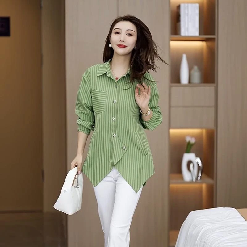 拉夏贝尔时尚洋气休闲衬衫女2025春秋新款设计感百搭减龄显瘦衬衣