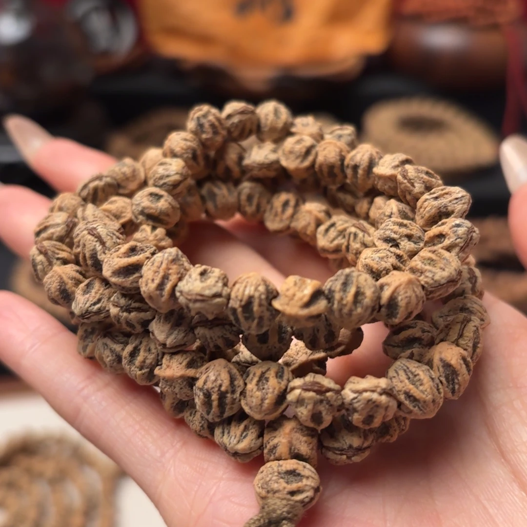 闪***享柏香籽/百香籽手串