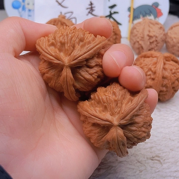 吊坠文玩核桃L*Z三棱