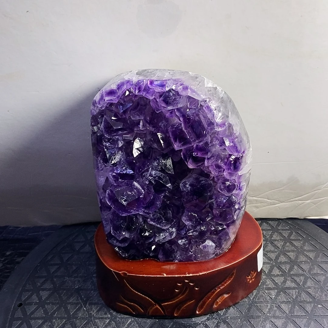 未镶嵌大型摆件（非配饰）水晶