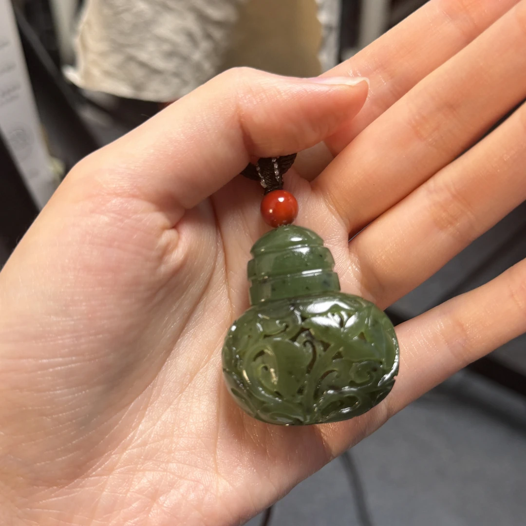 二店 和田玉碧玉财福绕香囊设计项链59
