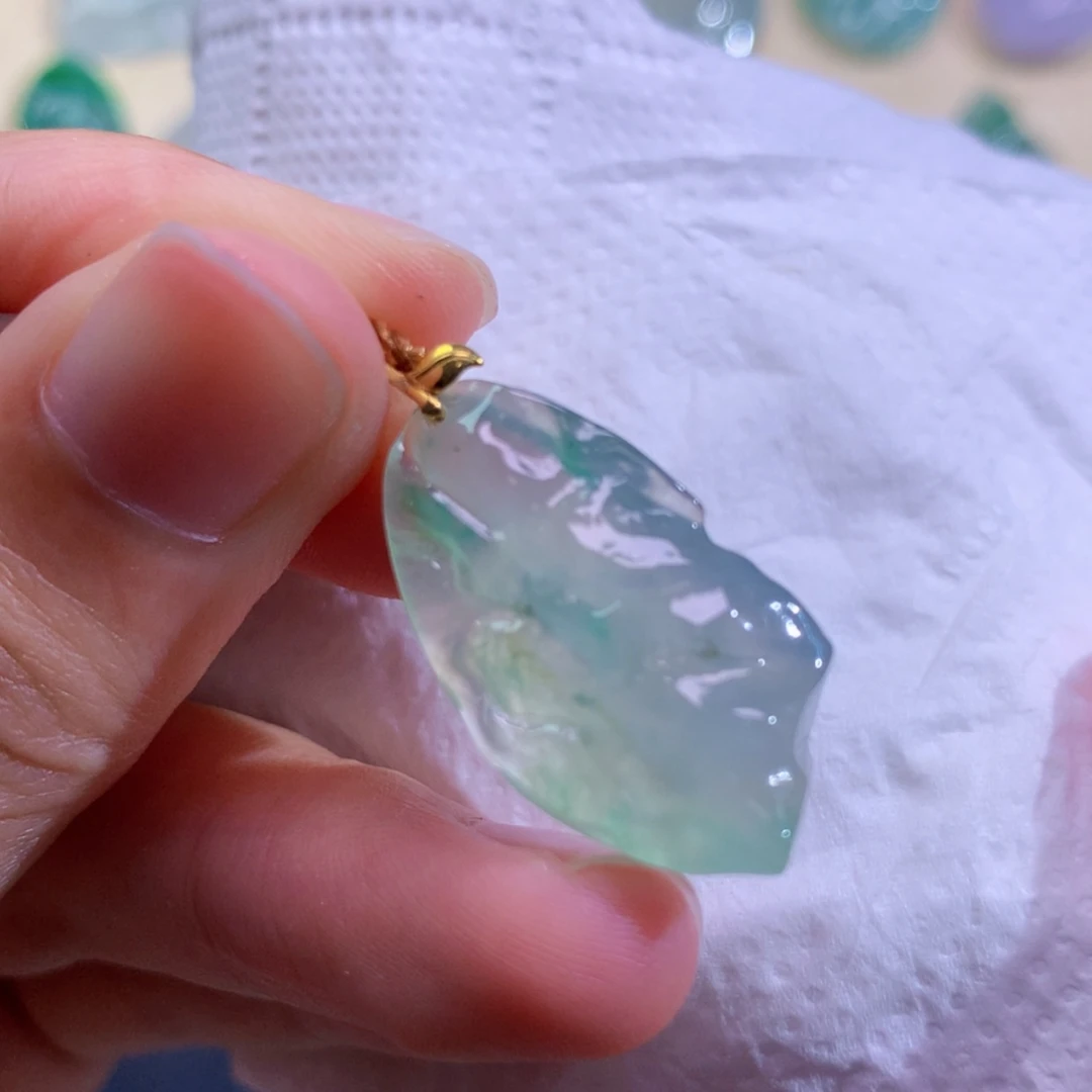 【闪购商品】颈饰未镶嵌翡翠