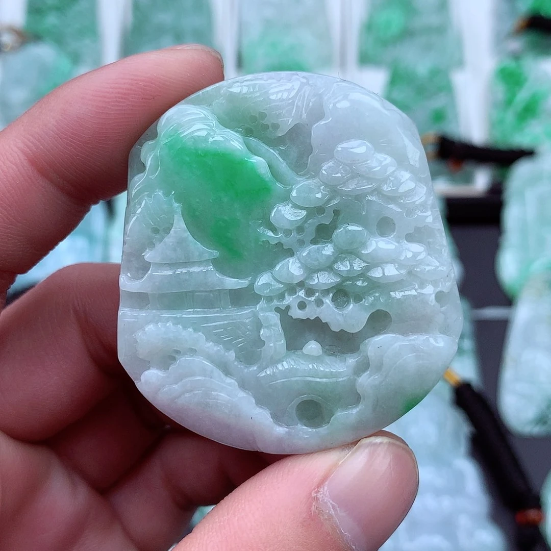 翡翠颈饰未镶嵌翡翠吊坠