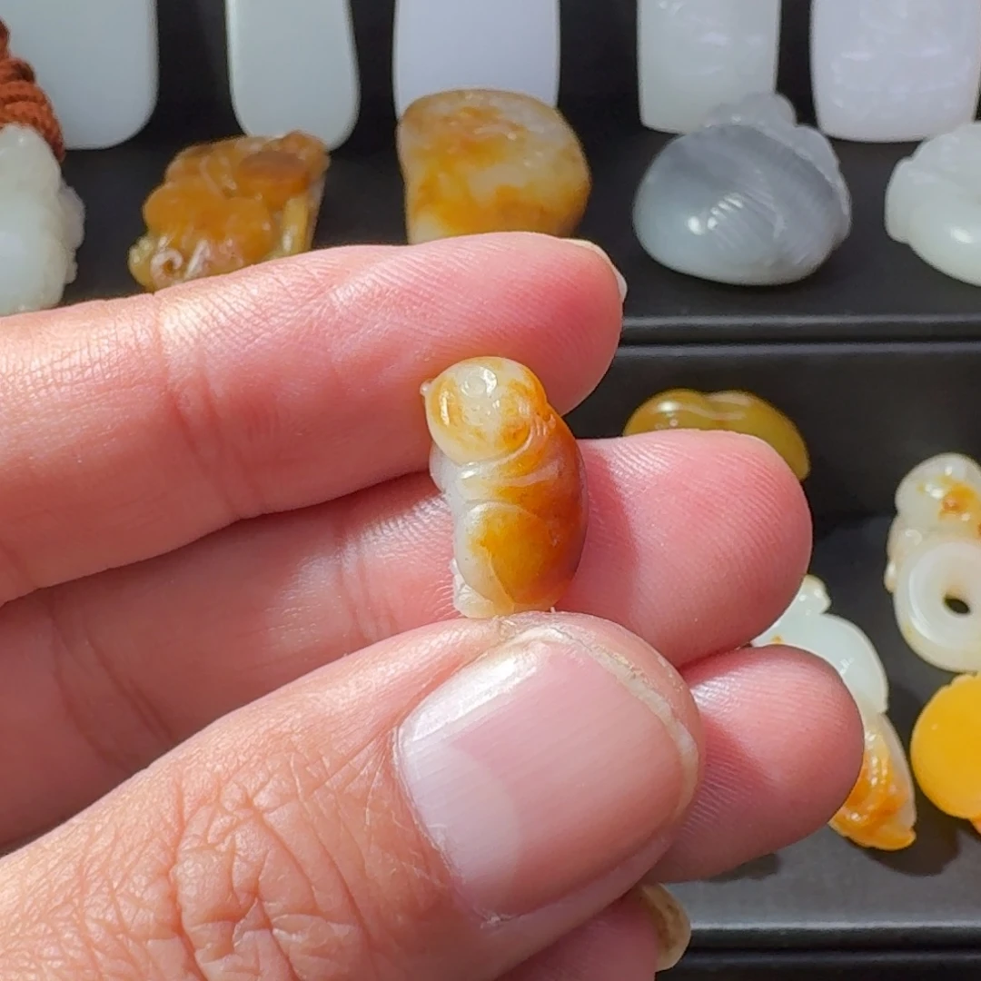 就***导和田玉未镶嵌吊坠(不含链)