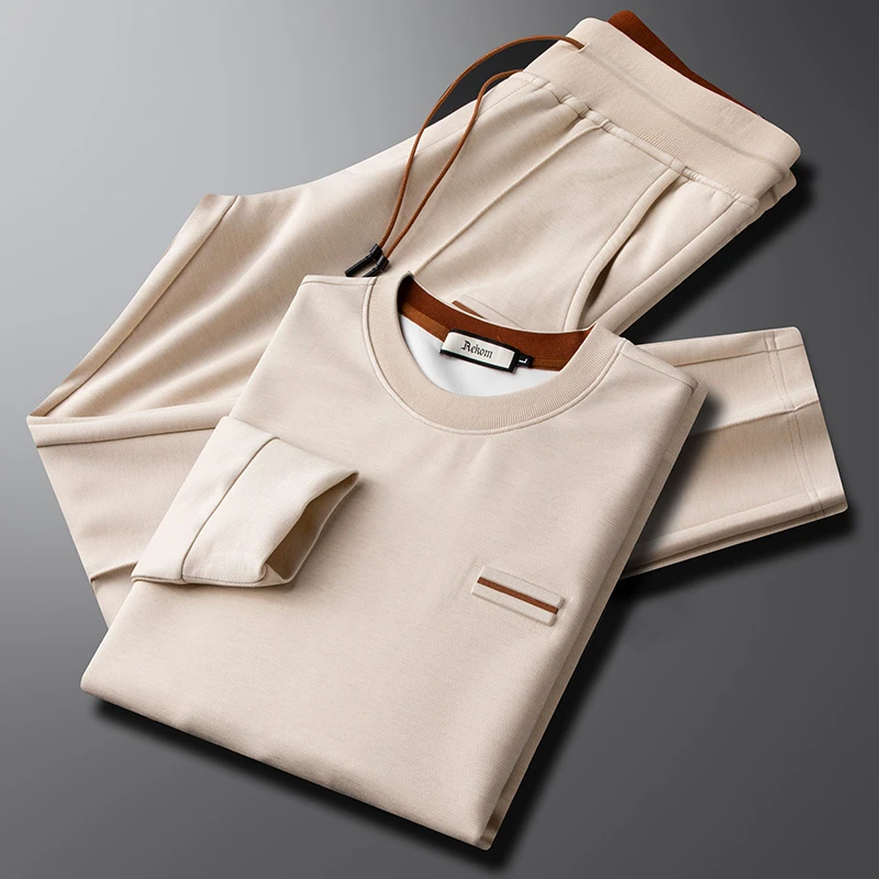 轻奢高端秋冬厚款杏色卫衣套装男修身2025新款保暖休闲运动两件套