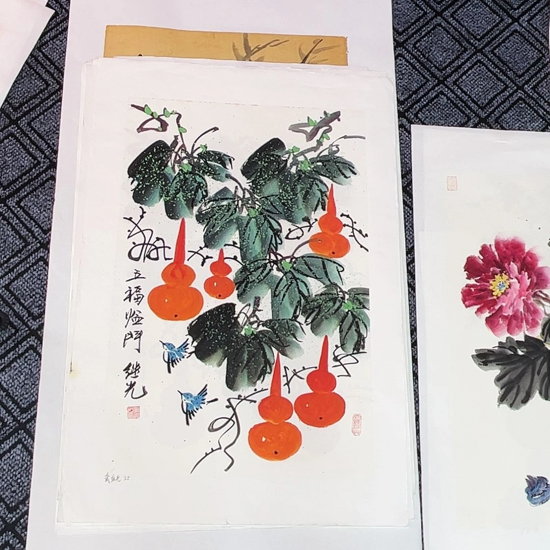 国画戴继光老师四尺三开花鸟奇