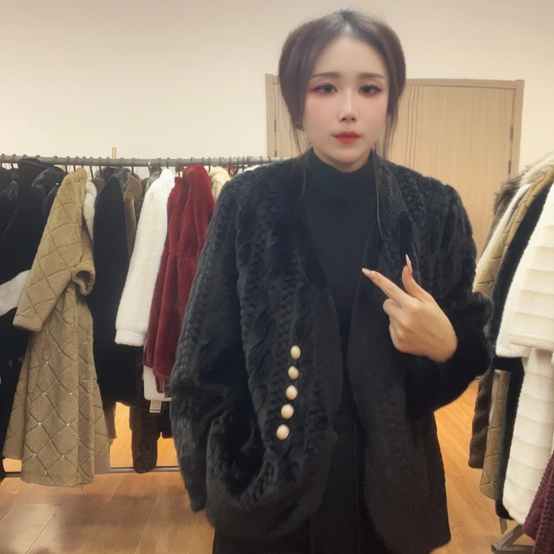 93号皮毛一体外套