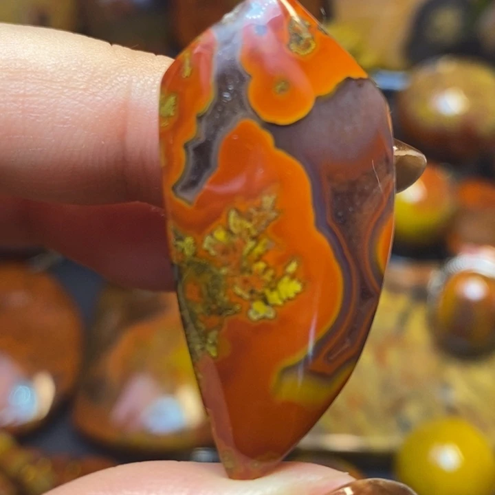 玛瑙/玉髓未镶嵌颈饰