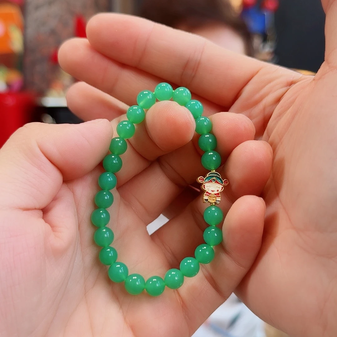 石英质玉足金镶嵌手链