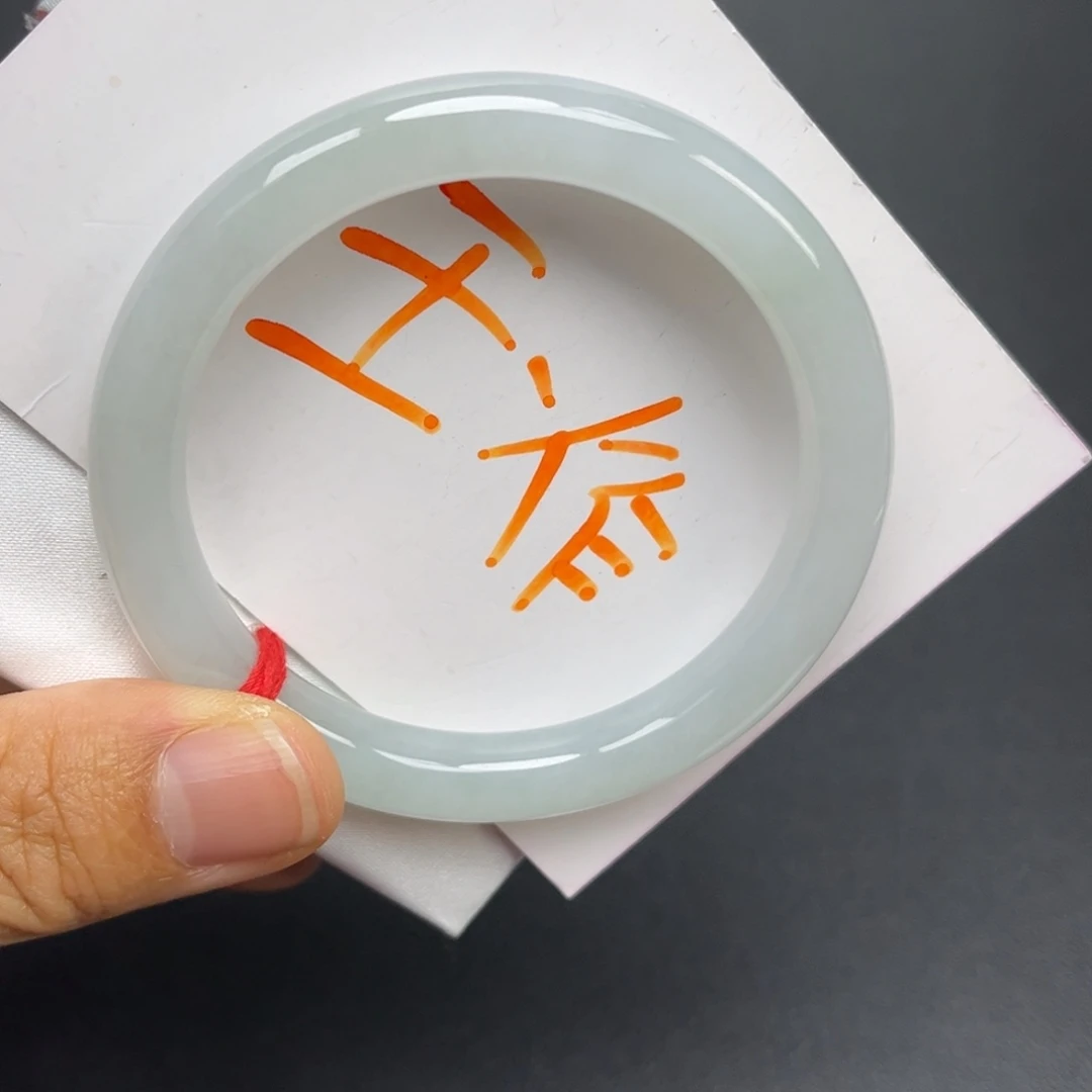 翡翠未镶嵌手镯手镯