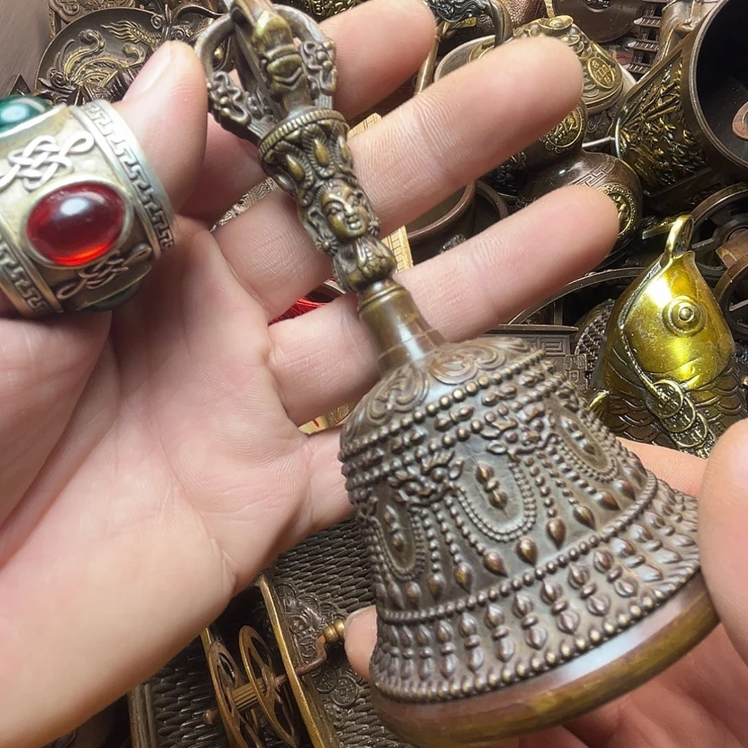 精美铜器收藏品等