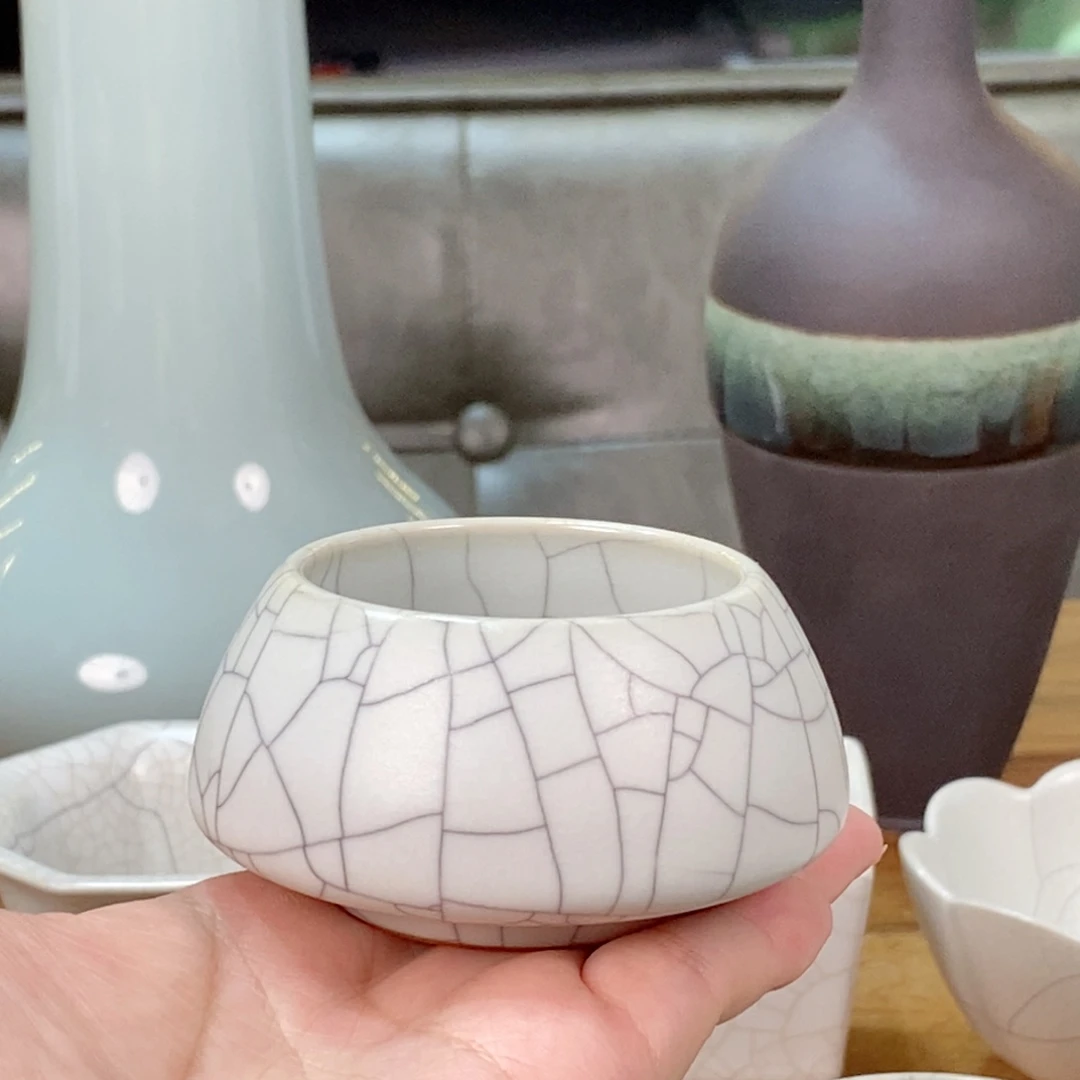 朱砂胎月白传世哥窑