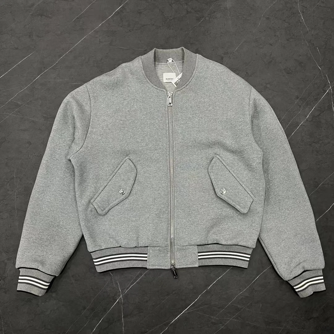 99新 BURBERRY/博柏利 m码 背后标语LOGO棒球外套