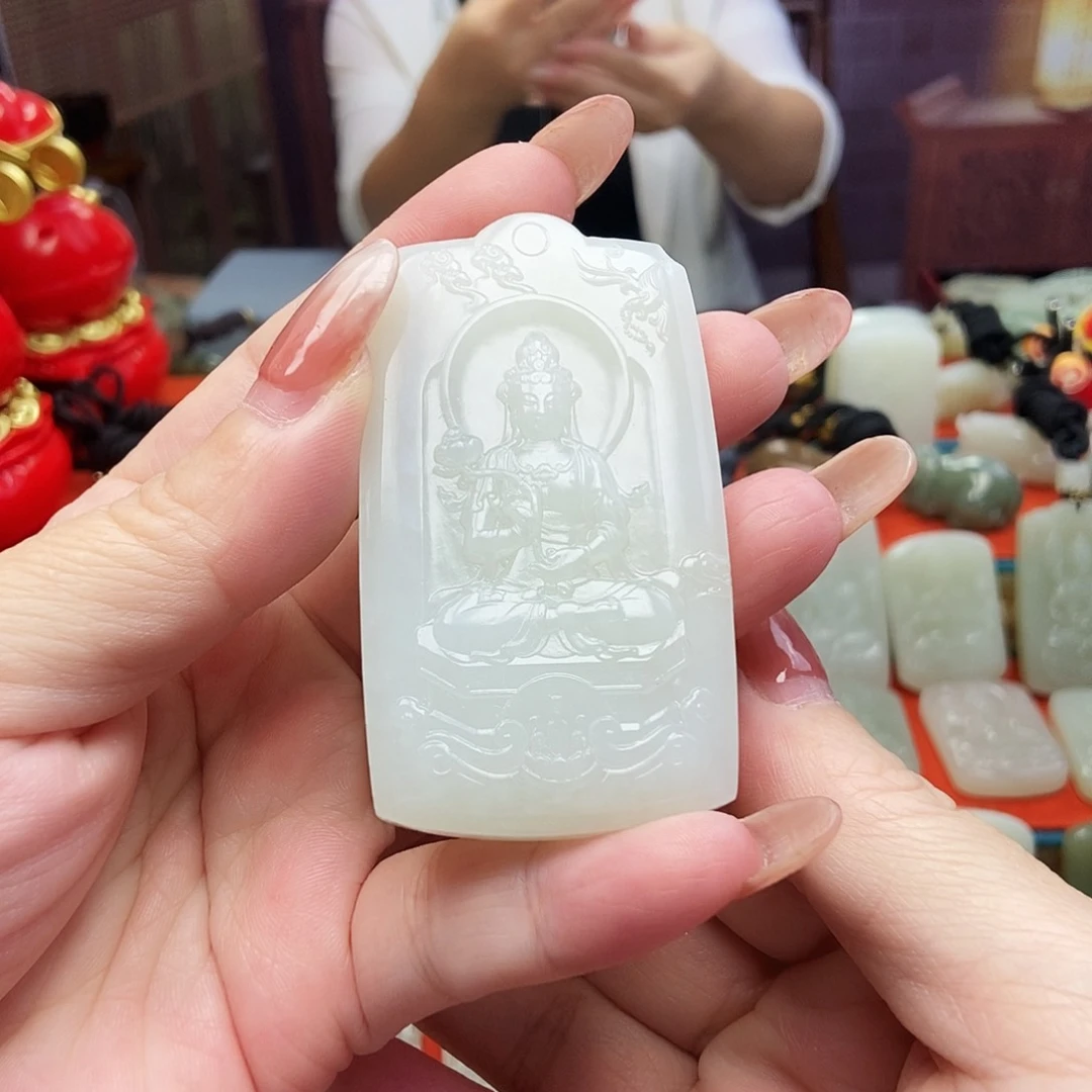 颈饰未镶嵌和田玉优****行