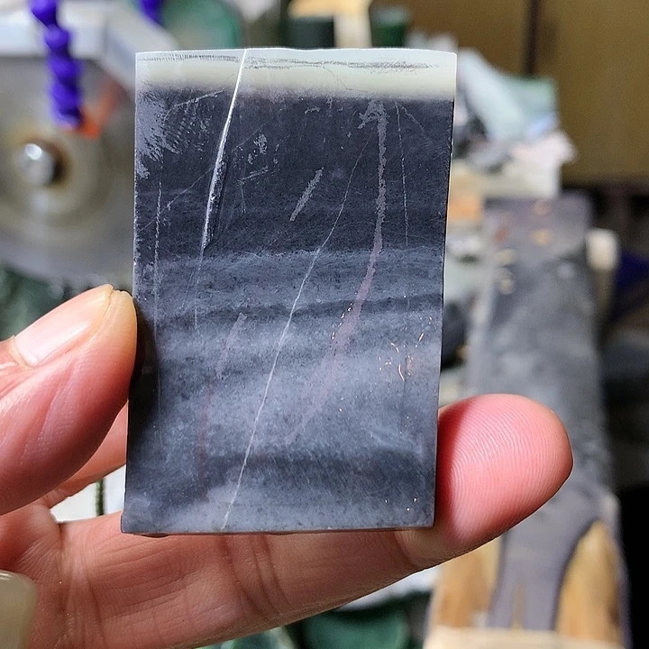 颈饰未镶嵌和田玉（糖玉）