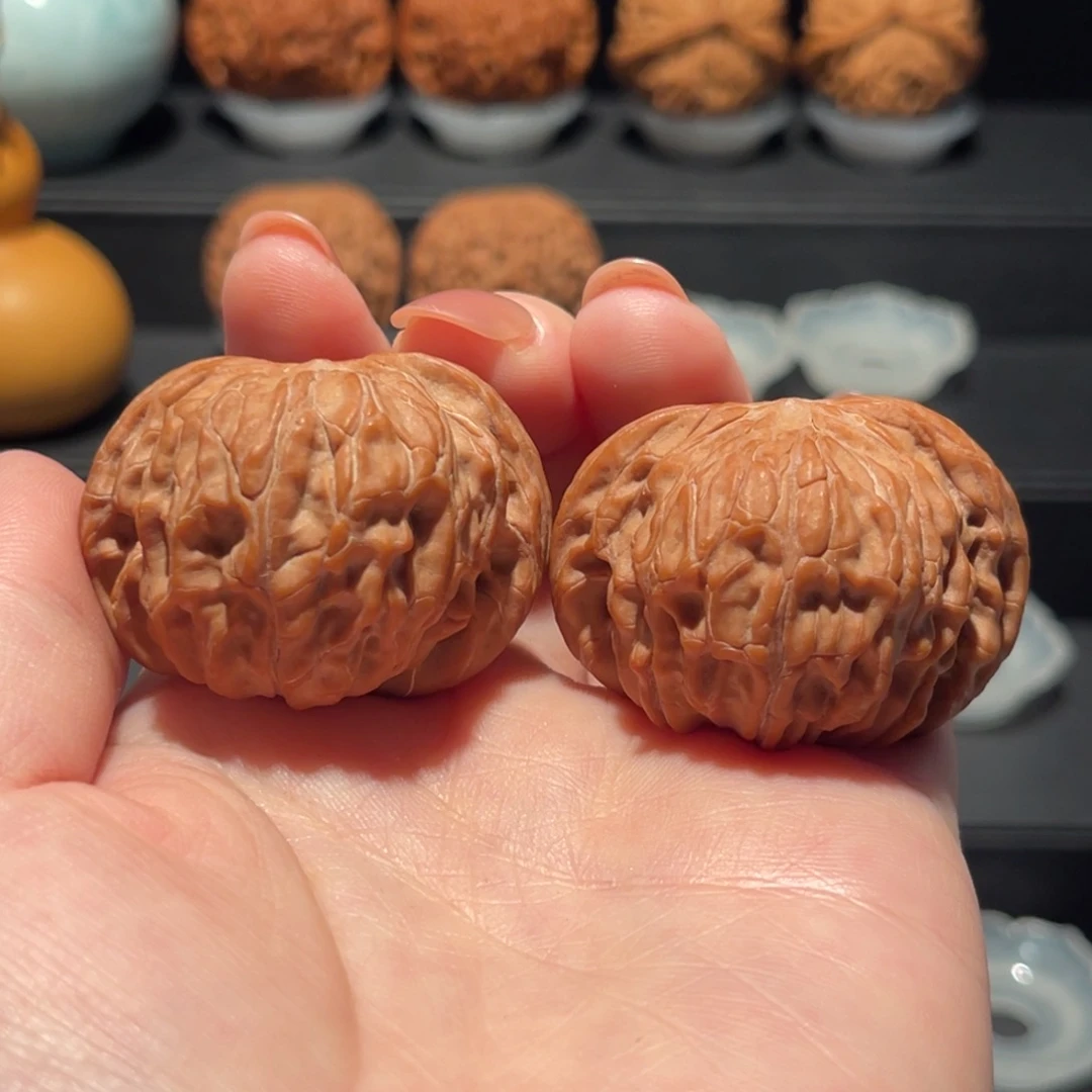 杨***装磨盘42精品，全品028