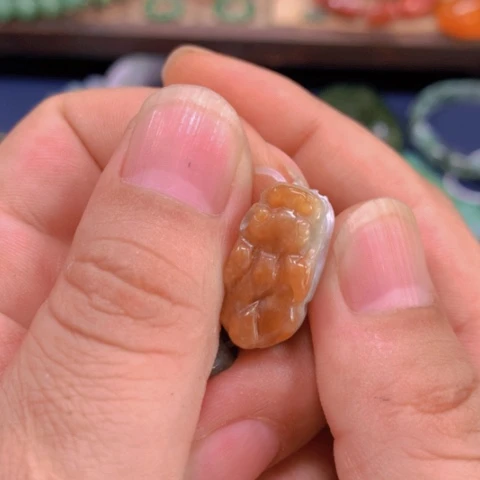 【闪购商品】翡翠颈饰未镶嵌孙*翡翠