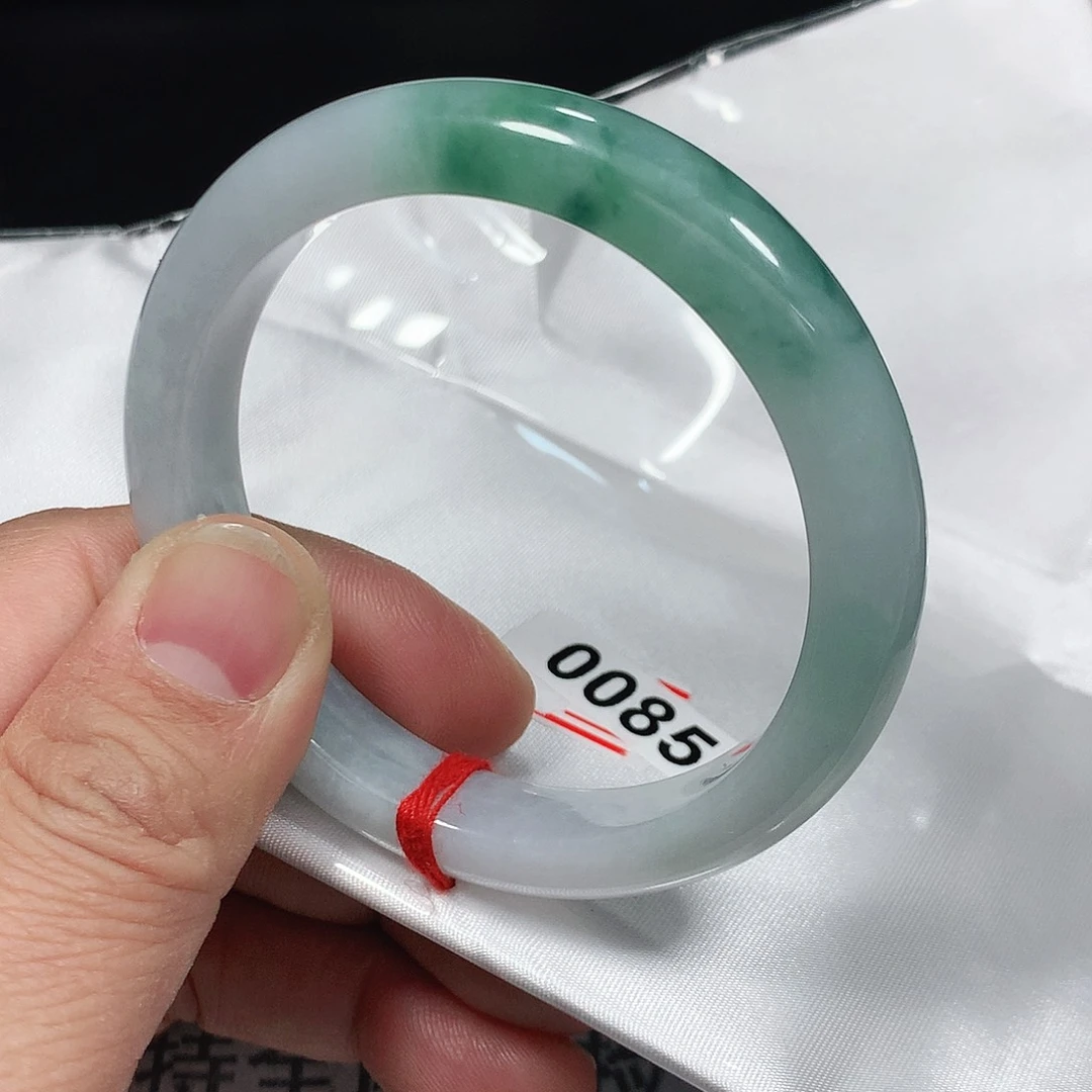 翡翠手镯未镶嵌天然缅甸翡翠手镯A货