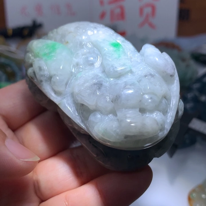 翡翠颈饰未镶嵌保真天然A货翡翠