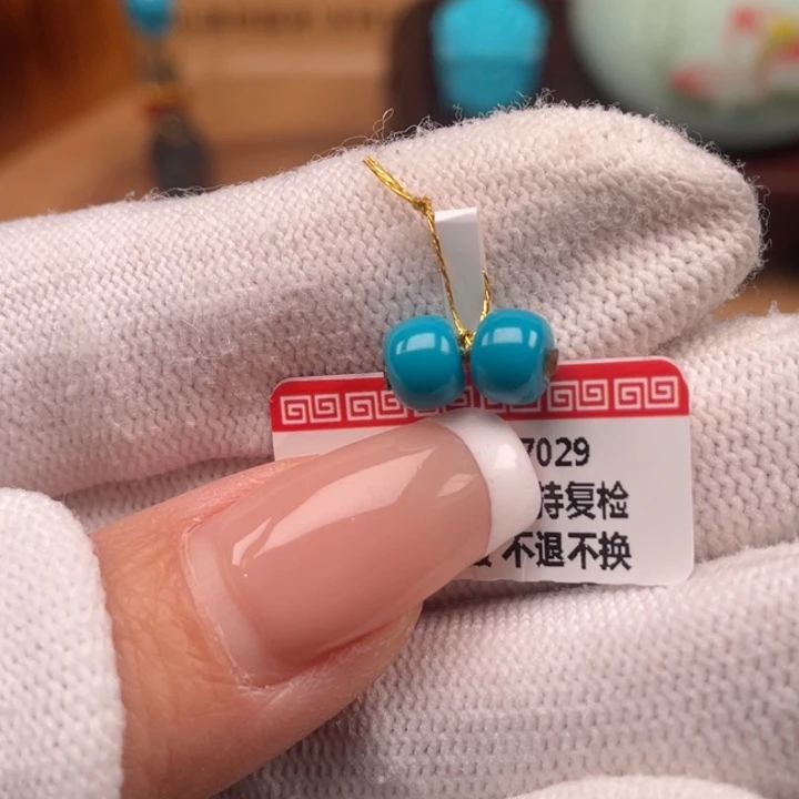 绿松石未镶嵌珠宝奇石5.5