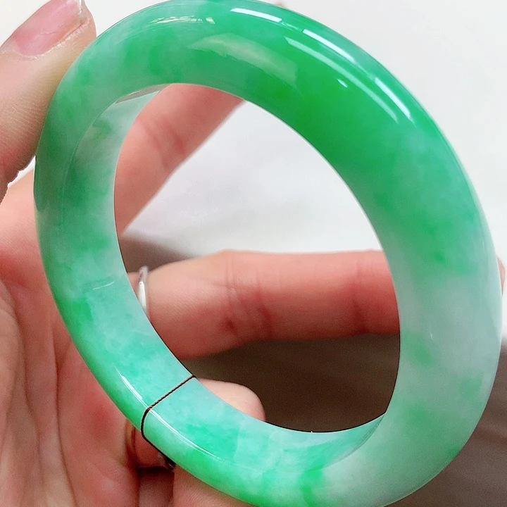 翡翠未镶嵌手镯天然翡翠手镯