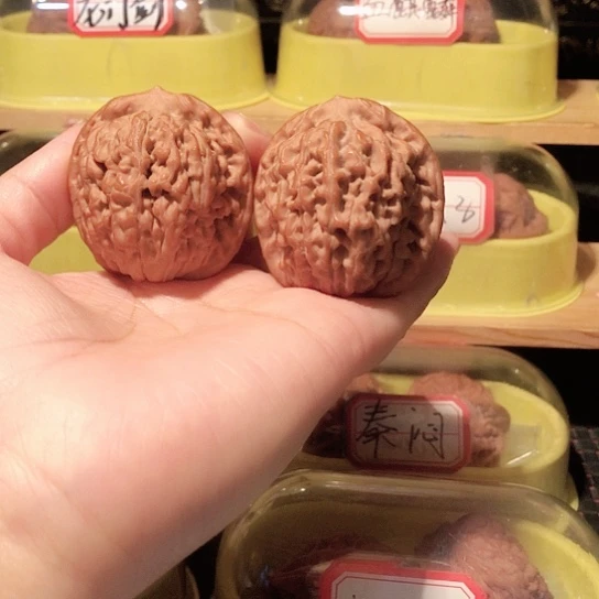 读*文玩核桃把件莲花