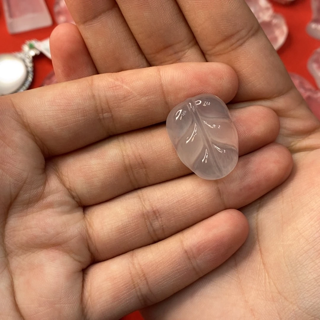 未镶嵌吊坠石英质玉