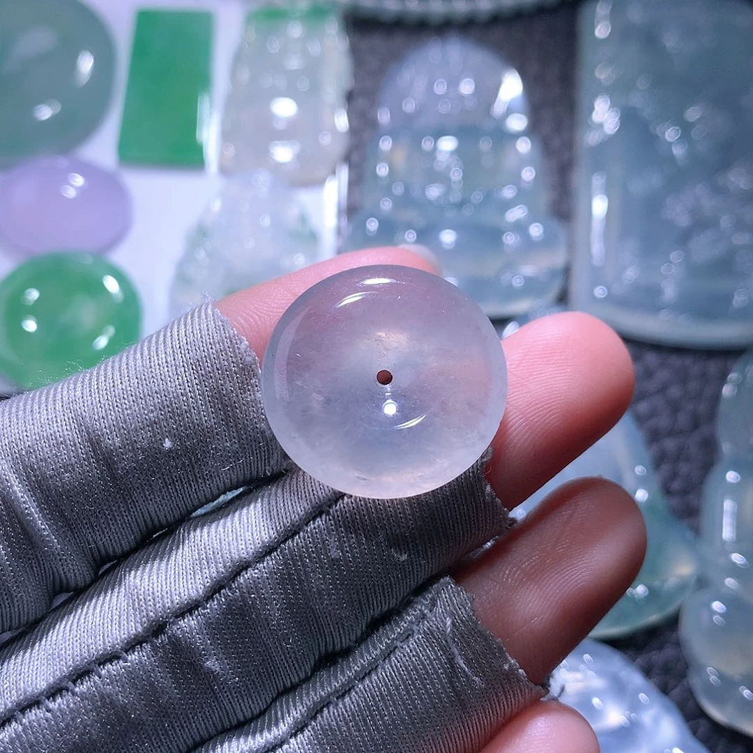【闪购商品】翡翠未镶嵌颈饰扣