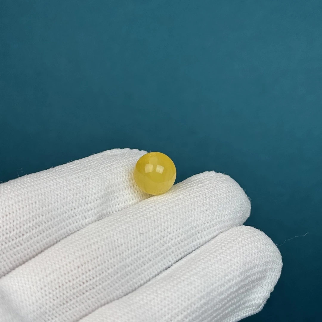 A8072天然原矿蜜蜡 鸡油黄圆珠【微微瑕】10mm支持复检假一罚十