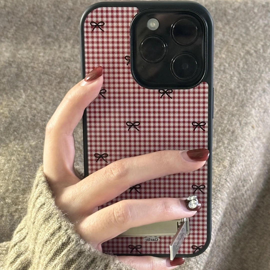 【奶油专属】韩系高级红黑蝴蝶适用苹果16pro女iphone15玻璃手机壳