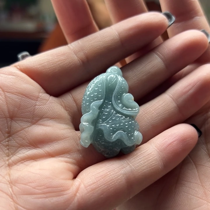 翡翠未镶嵌颈饰888888888888