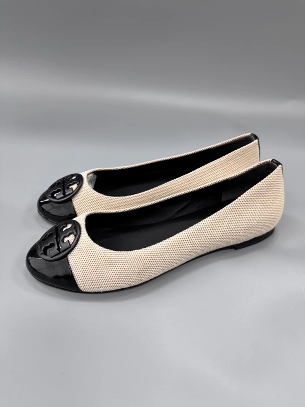 99新 TORY BURCH/汤丽柏琦 004 平底鞋单鞋时尚春季圆头尖头浅口