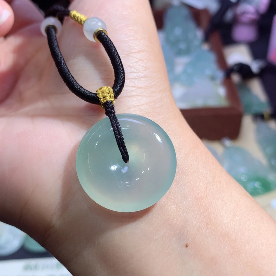 吊坠(不含链)未镶嵌翡翠平安扣