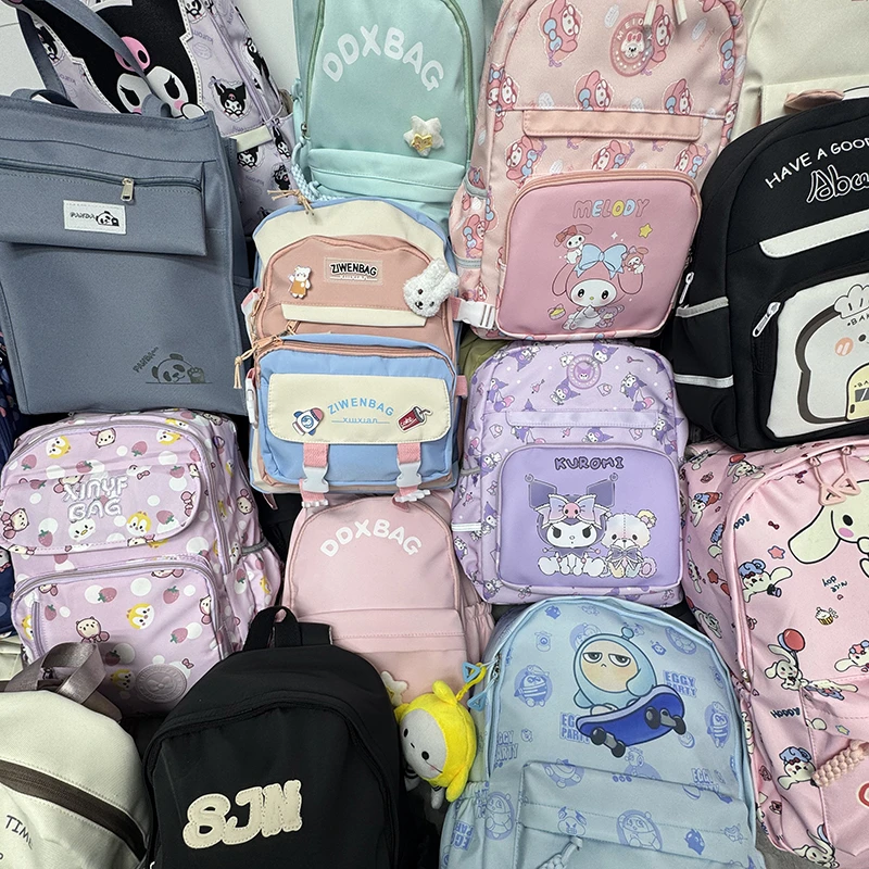 梓文品牌332儿童可爱书包小学生新款一三到六年级双肩包