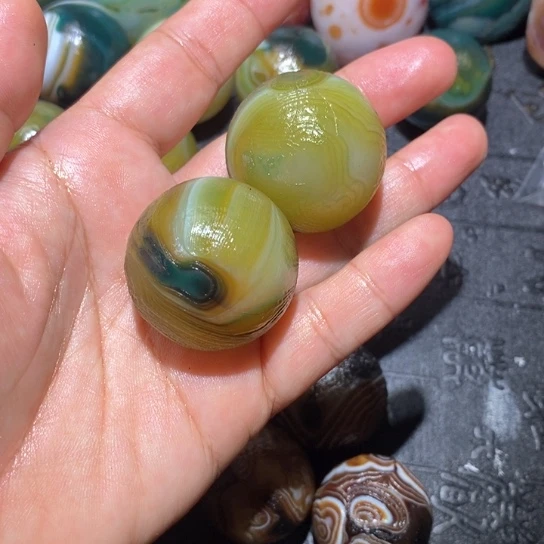 石英质玉未镶嵌珠宝半成品水****冰