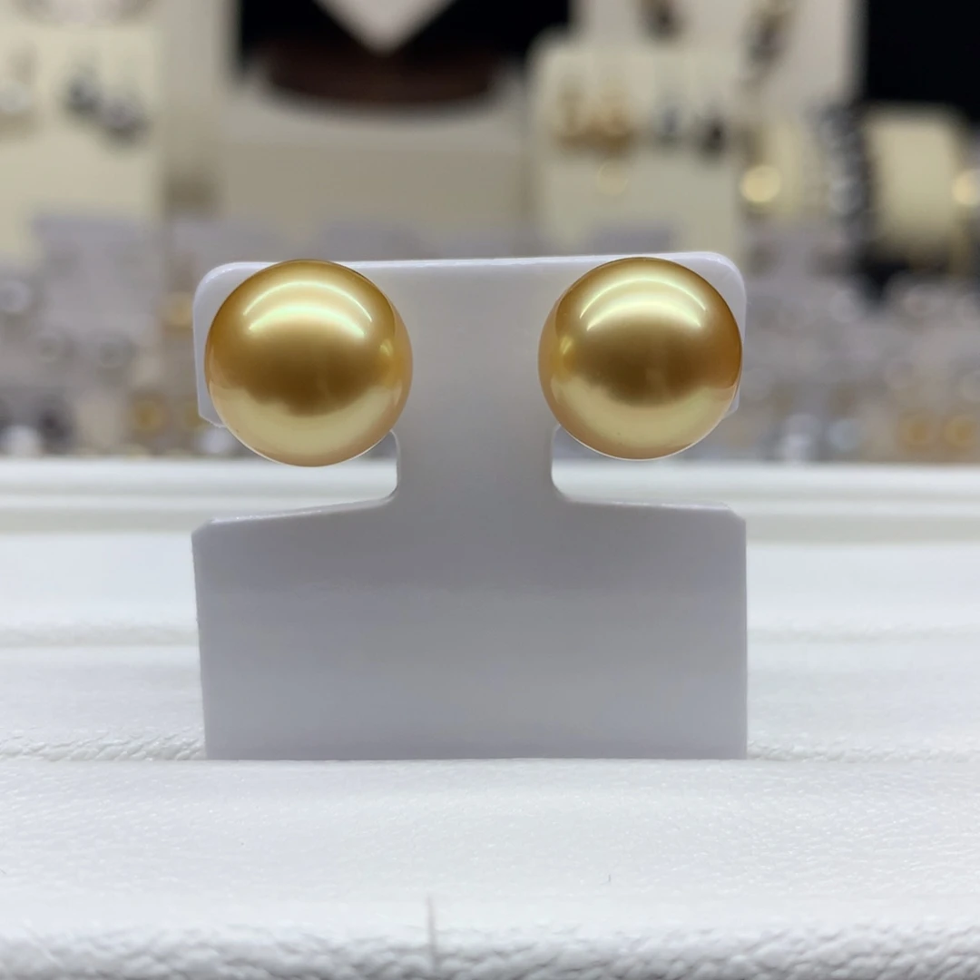 耳饰海水珍珠18K金镶嵌11.6mm金珠耳钉