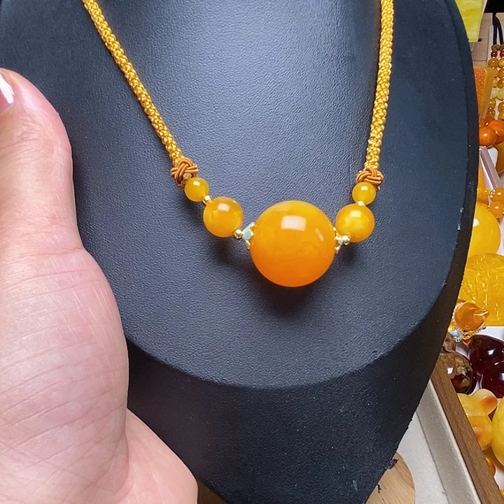 精品设计搭配锁骨